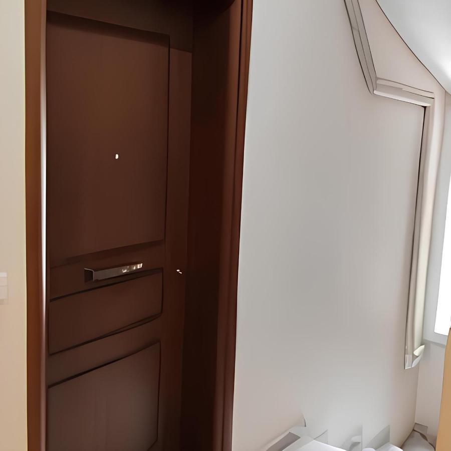 Appartement Ομορφο Διαμερισμα Στο Κεντρο Της Πολης Με Παρκιν à Tríkala Extérieur photo
